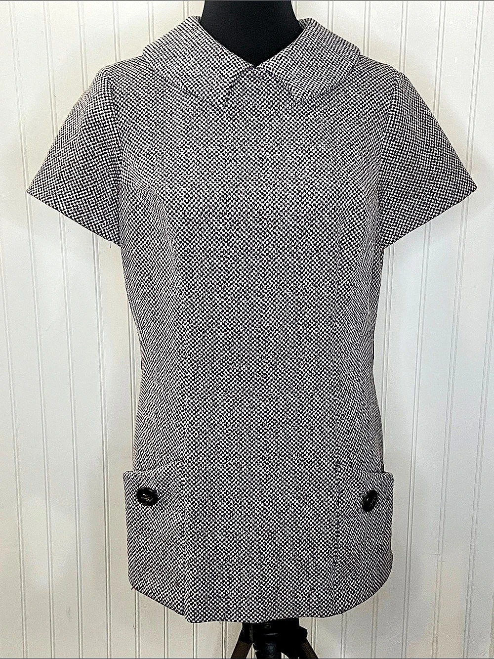 Vintage ‘60’s Mini Dress by Alaron Size Medium